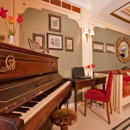 1207 Special Class Sultanahmet Hotel Istanbul