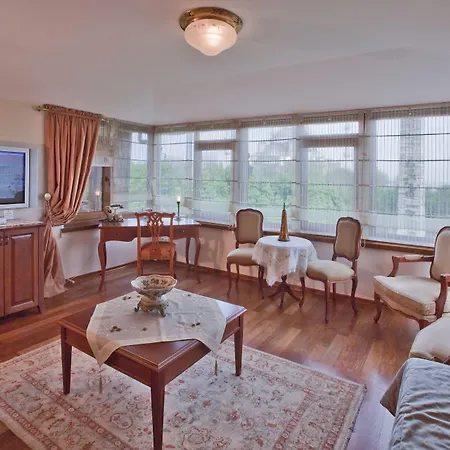 1207 Special Class Sultanahmet