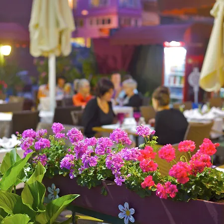 1207 Special Class Sultanahmet Hotel 4*